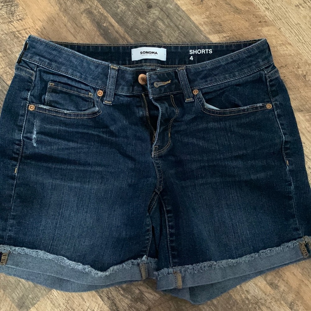 barely worn sonoma shorts size 4